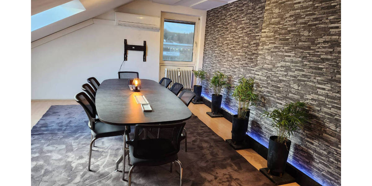 Gewerbeobjekt Regensburg Großprüfening-Dechbetten-Königswiesen - 180&euro; | Angebot:25977767