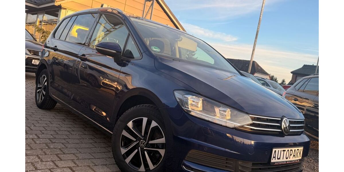 VW Touran 104.000 km 21.719 &euro; Stepenitztal 23936