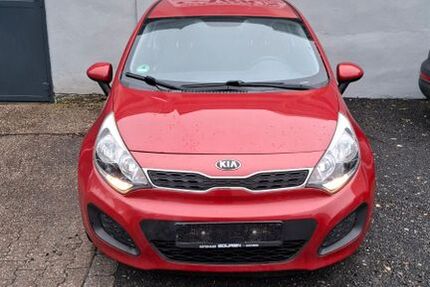 Kia Rio 62.693 km 7.950 &euro; Stolberg 52222