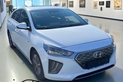 Hyundai IONIQ 39.734 km 16.990 € Bonn OT Pützchen 53229