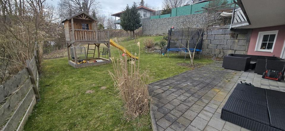 Erdgeschoßwohnung Schönberg - 2.5 Zimmer, 105 m&sup2;, 650&euro; | Angebot:26422219