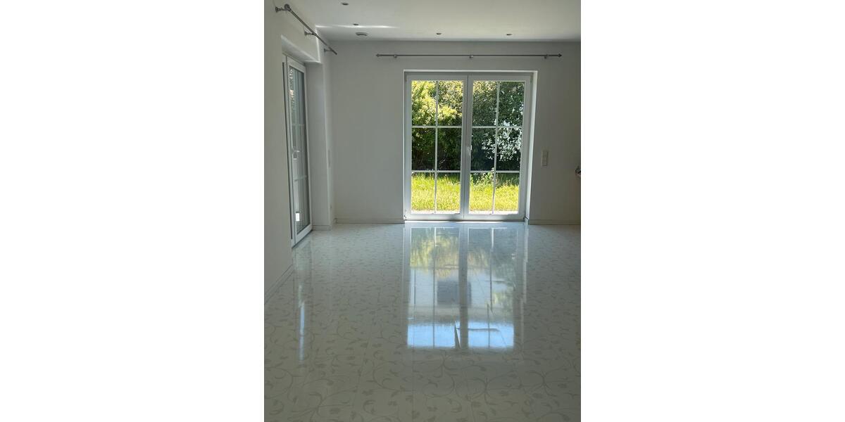 Bungalow Velburg - 3.5 Zimmer, 110 m&sup2;, 1.400&euro; | Angebot:26689526