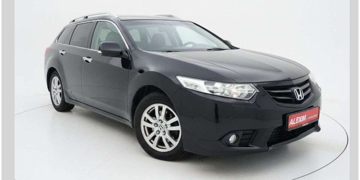 Honda Accord 205.905 km 8.999 &euro; Leipzig 04179