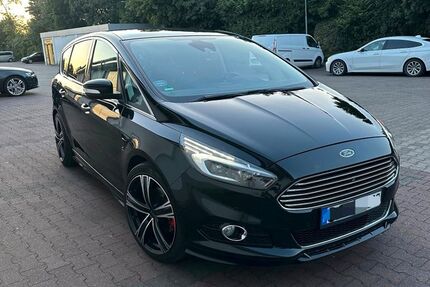 Ford S-Max 166.273 km 14.500 &euro; Sankt Augustin 53757
