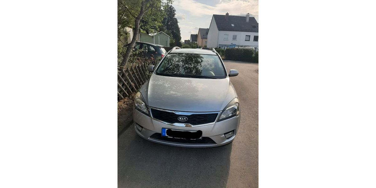 Kia ceed Sportswagon 140.357 km 3.300 &euro; Engelsbrand 75331