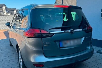 Opel Zafira Tourer 161.000 km 7.100 &euro; Essen 45359