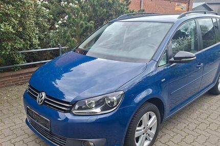 VW Touran 171.600 km 6.300 &euro; Kisdorf 24629