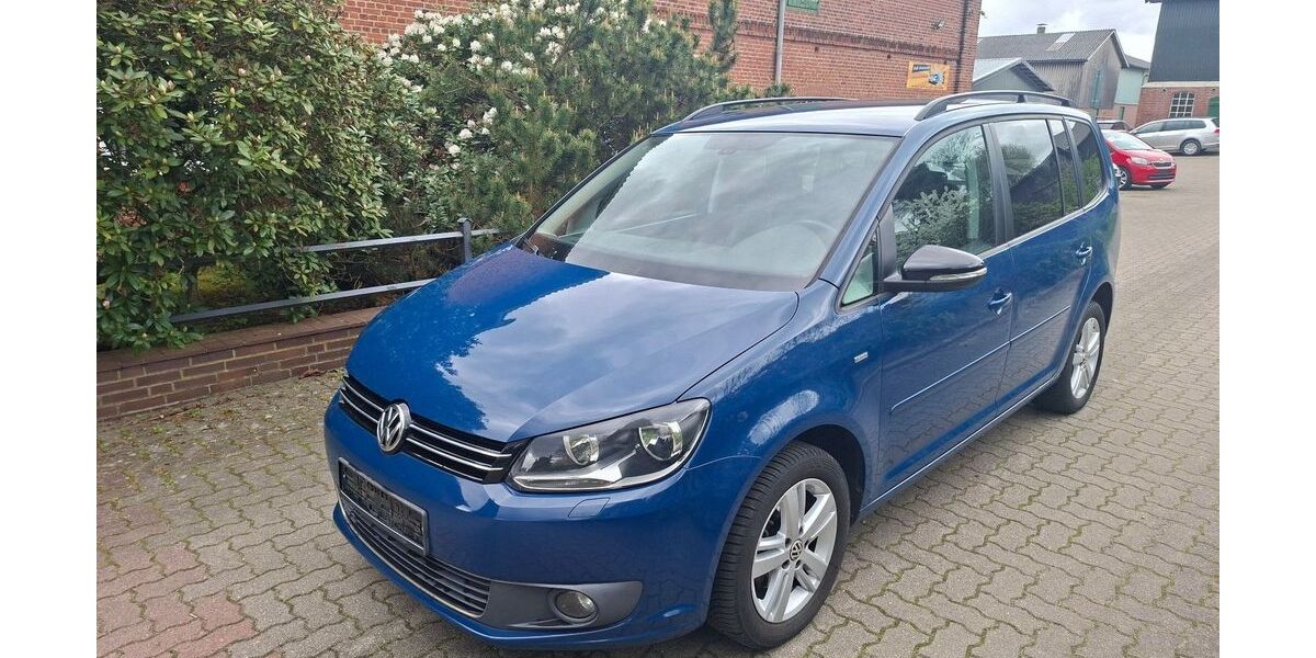 VW Touran 171.600 km 6.300 &euro; Kisdorf 24629