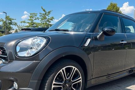 Mini Countryman S (Cooper) 117.732 km 13.790 &euro; Elsenfeld 63820