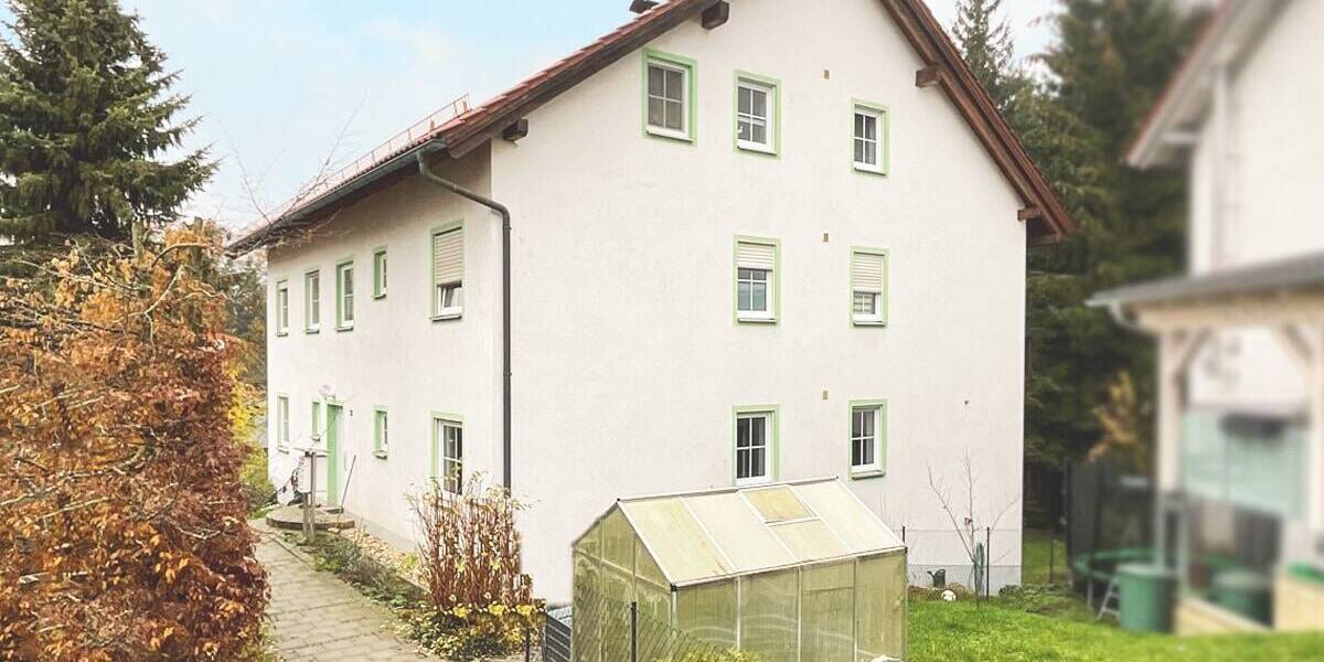 Etagenwohnung Mitterfels - 3 Zimmer, 68 m&sup2;, 195.000&euro; | Angebot:26657068