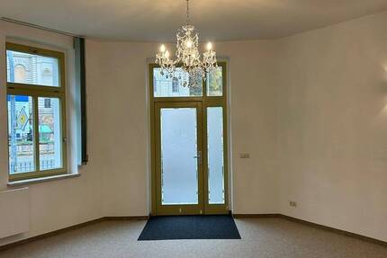 Gewerbeobjekt Altenburg Südost - 5 Zimmer, 147 m&sup2;, 1.000&euro; | Angebot:26028463