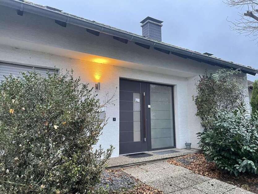 Haus zum Kaufen in FröndenbergRuhr 475.000 € 190 m²