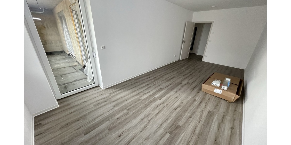 Wohnen mit ALLEN Extras am Geraer Reußpark! 4 Zimmer mit Loggia, Balkon, Aufzug und Tiefgarage! - Etagenwohnung Gera Alt-Bieblach | Angebot:26843941