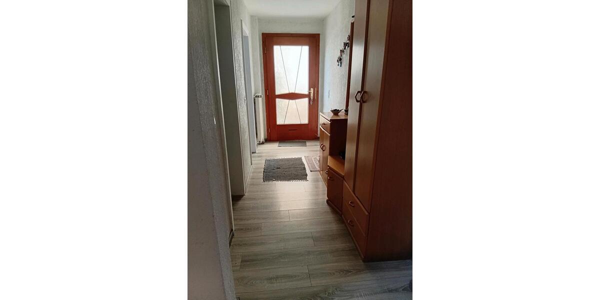 Einfamilienhaus Staudernheim - 6 Zimmer, 205 m&sup2;, 210.000&euro; | Angebot:27005561
