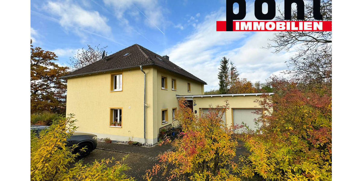 Voll vermietet und teilsaniert! Zweifamilienhaus mit ELW in Ortsrandlage! 9 zimmer