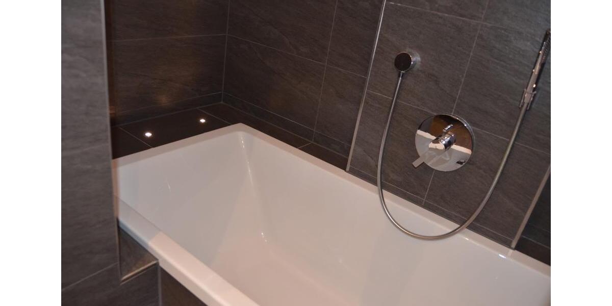 Dachgeschoßwohnung Böhl-Iggelheim Iggelheim - 3 Zimmer, 102 m&sup2;, 1.100&euro; | Angebot:26134679