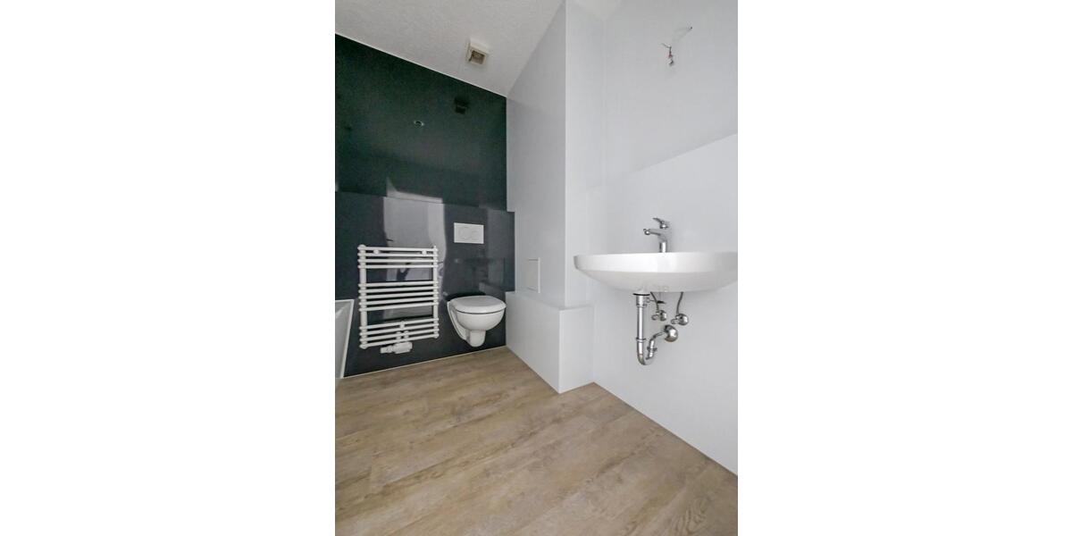Etagenwohnung Sebnitz - 4 Zimmer, 93 m&sup2;, 602&euro; | Angebot:26246206