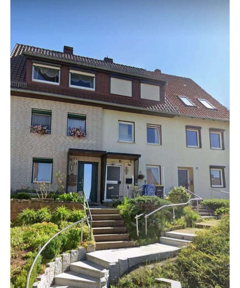 Haus zum Kaufen in Bad Salzdetfurth 85.000 € 70 m²