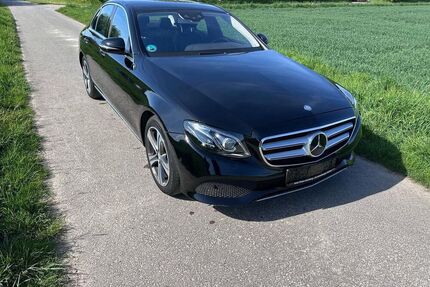 Mercedes E 220