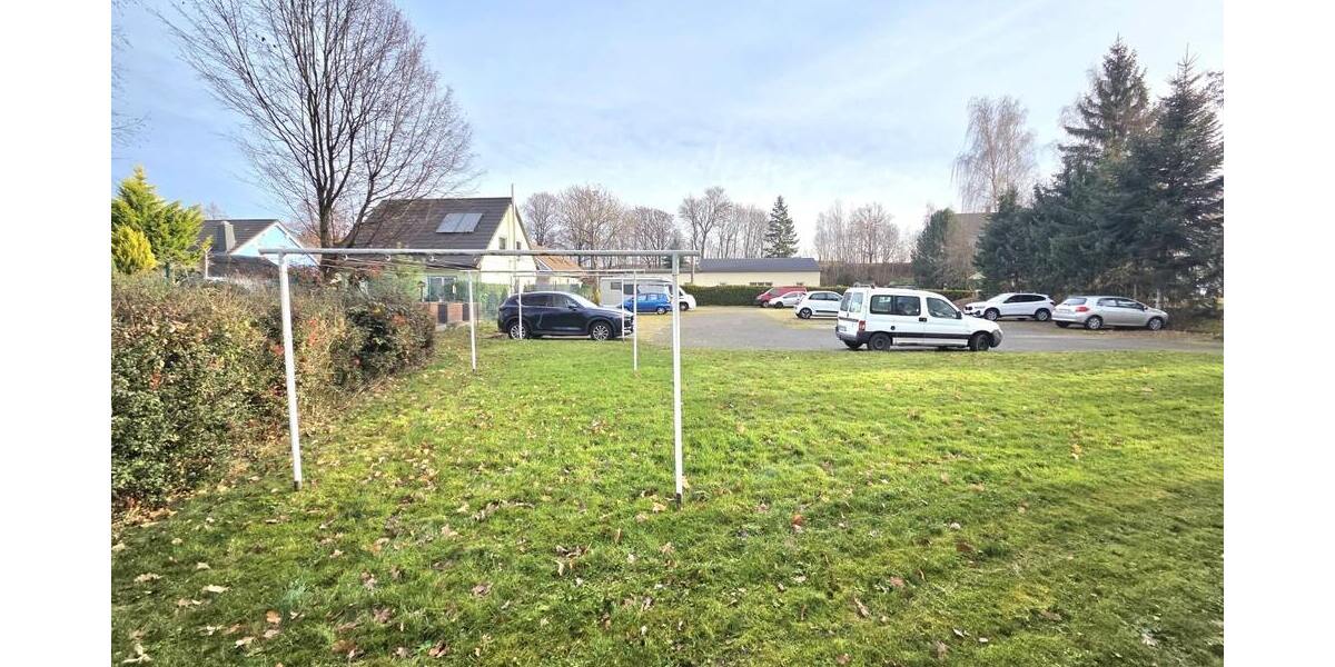 2-Zimmer-Wohnung mit PKW-Stellplatz! Barrierefrei! Ideal für Eigennutzer oder Kapitalanleger! - Erdgeschoßwohnung Burgstädt | Angebot:25645940