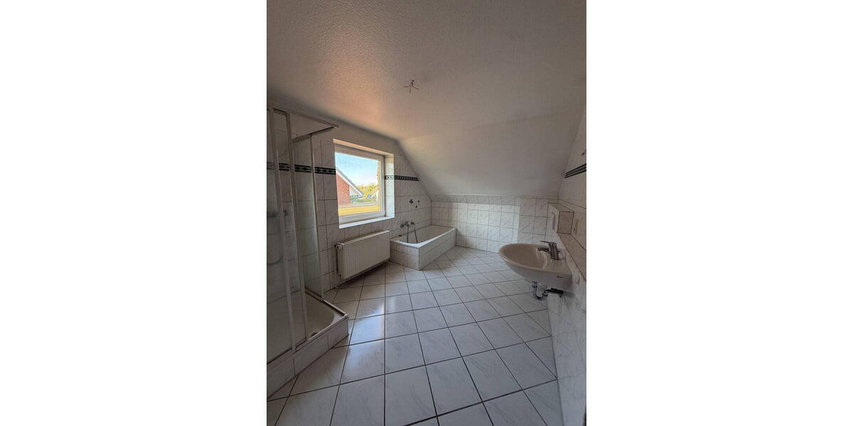 Doppelhaushälfte Busdorf - 5 Zimmer, 130 m&sup2;, 355.000&euro; | Angebot:26325728