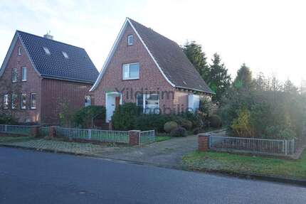 Haus zum Mieten in Cuxhaven 1.100 € 129 m² 4 zimmer