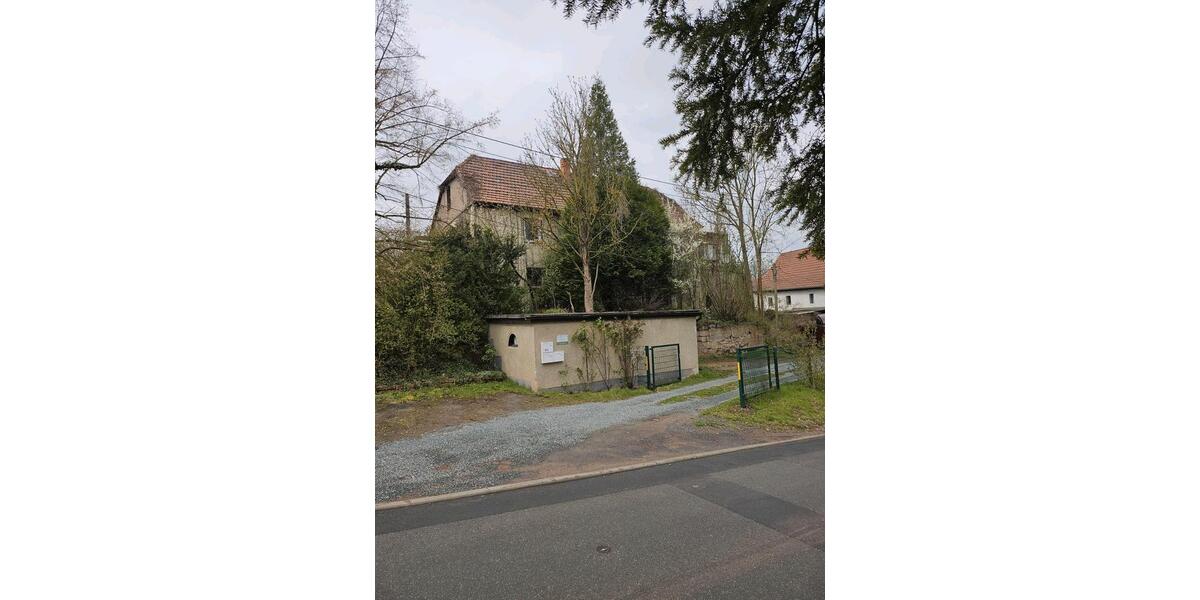 Einfamilienhaus Bucha - 10 Zimmer, 200 m&sup2;, 125.000&euro; | Angebot:26780280
