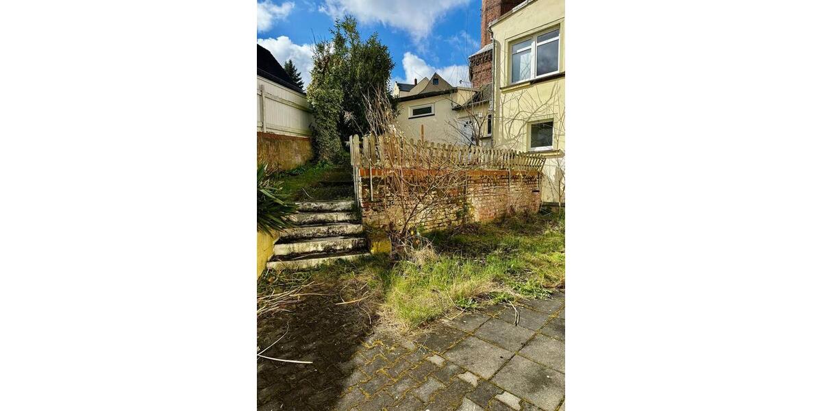 Mehrfamilienhaus, Wohnhaus Lichtenstein (Sachsen) - 15 Zimmer, 398 m&sup2;, 150.000&euro; | Angebot:26021665