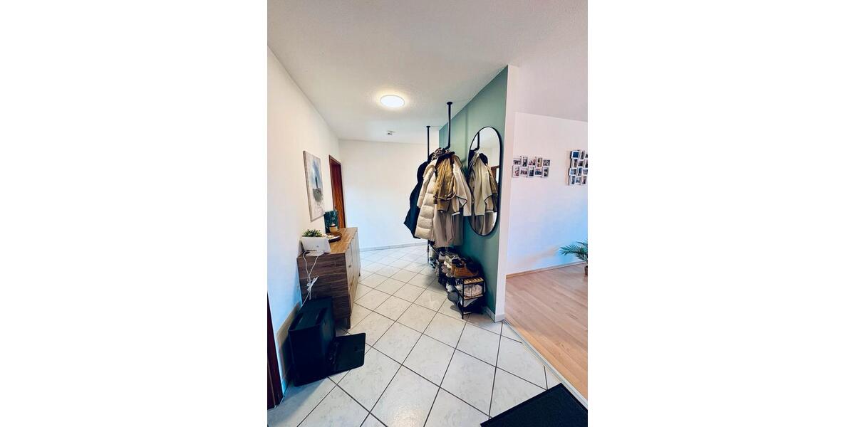 Etagenwohnung Ansbach - 3 Zimmer, 90 m&sup2;, 850&euro; | Angebot:26706084