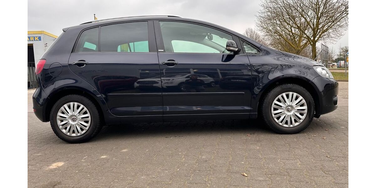 VW Golf 133.800 km 7.399 &euro; Kevelaer 47623
