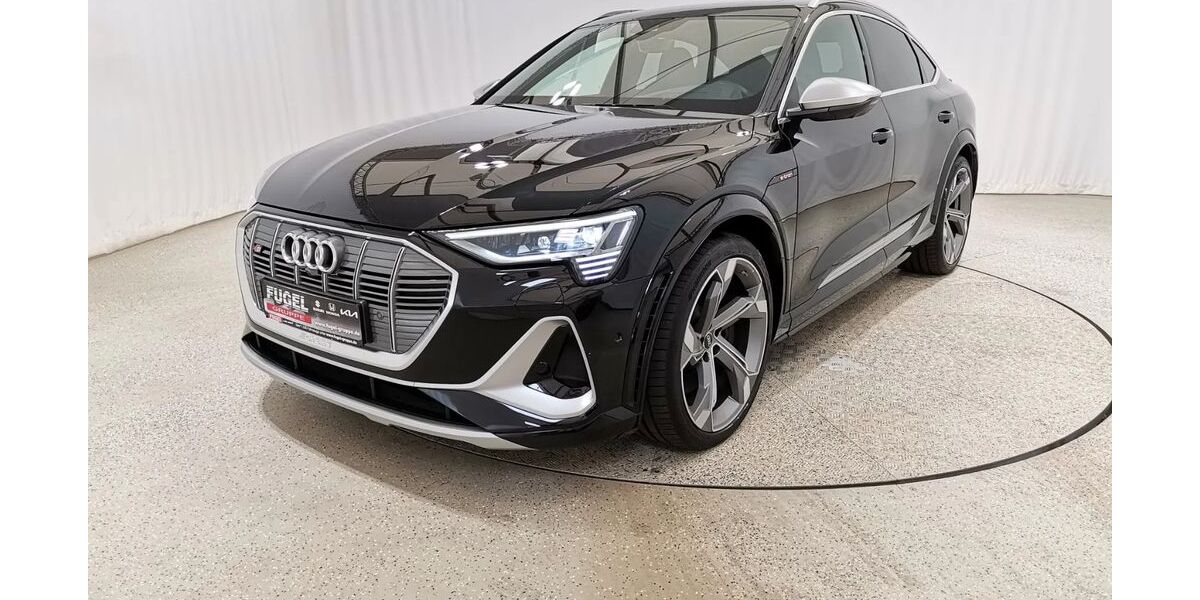Audi e-tron 28.500 km 44.999 &euro; Hohenstein E. OT Wüstenbrand 09337