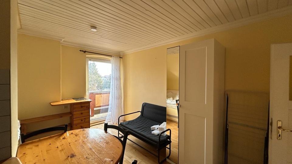 Dachgeschoßwohnung Hallbergmoos - 1 Zimmer, 18 m&sup2;, 540&euro; | Angebot:26661540