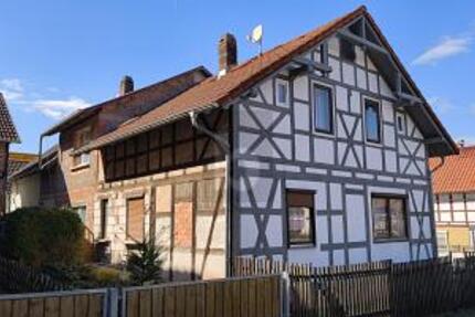 CHARMANTE LAGE MIT HANDWERKLICHEN POTENZIAL - Haus Römhild | Angebot:25630465