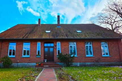 Haus Uelzen - 12 Zimmer, 219 m&sup2;, 295.000&euro; | Angebot:25901736