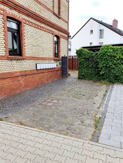 Tolles MFH in WI- Bierstadt, an einen extrem guten+bekannten Mieter für ca. 74.880 Euro p.a. verm zimmer