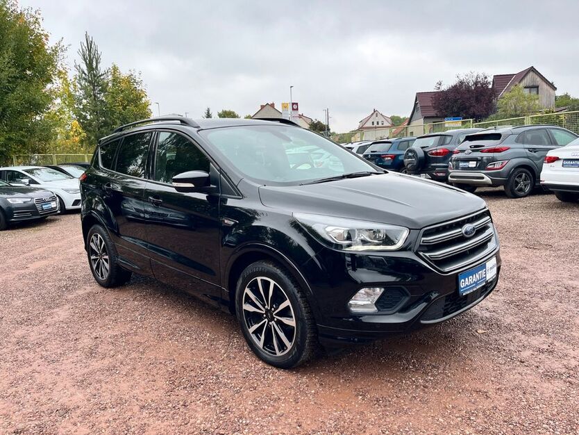 Ford Kuga 66.000 km 15.500 € Waltershausen 99880