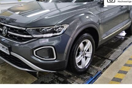 VW T-Roc 55.698 km 24.690 &euro; Chemnitz 09113