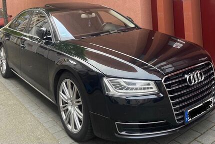 Audi A8 183.250 km 15.900 &euro; Westend 60325