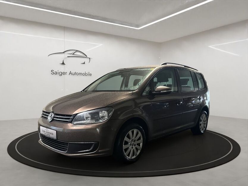 VW Touran 126.000 km 9.490 € Titisee-Neustadt 79822