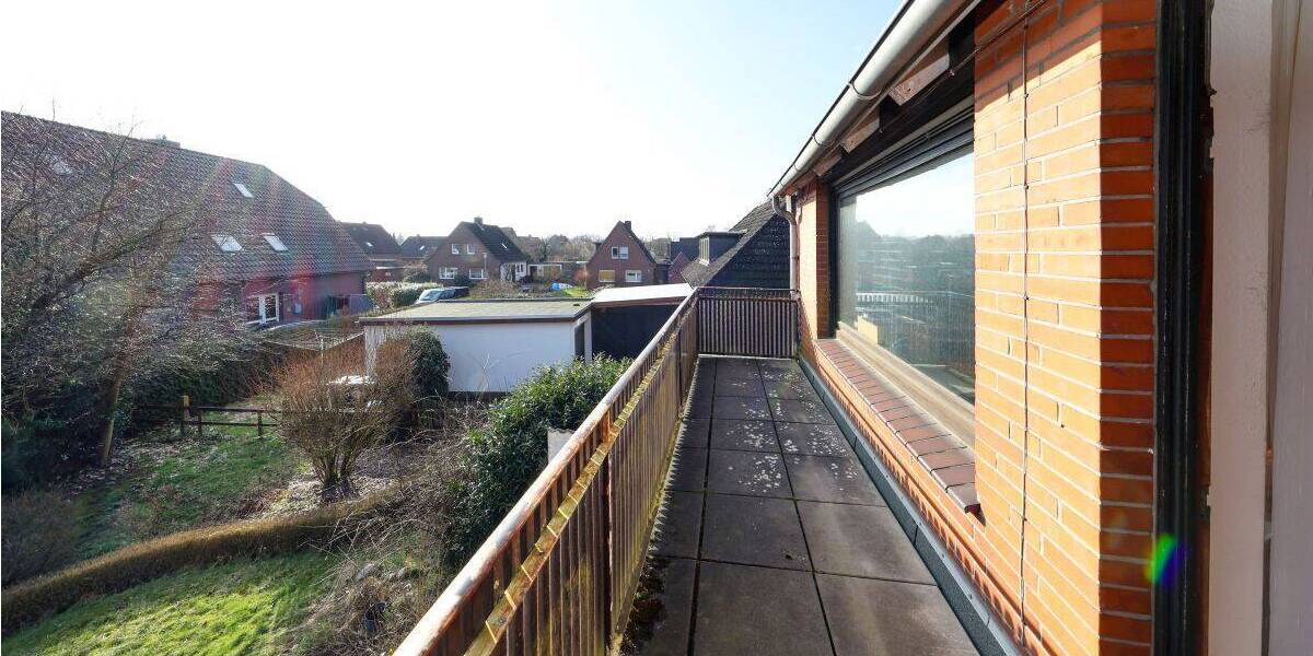 Mehrfamilienhaus, Wohnhaus Zetel Neuenburg - 6 Zimmer, 135 m&sup2;, 295.000&euro; | Angebot:26825651