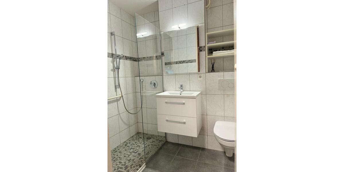 Terrassenwohnung Waldbronn - 2 Zimmer, 70 m&sup2;, 310.000&euro; | Angebot:26992359