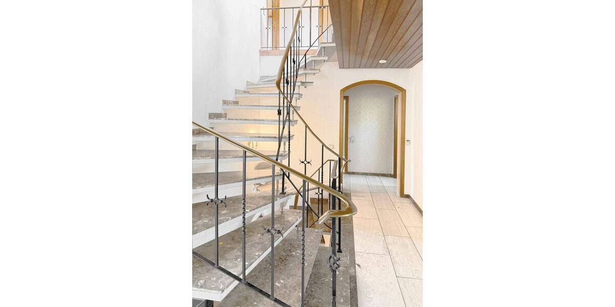 Einfamilienhaus Baunatal Altenritte - 7 Zimmer, 191 m&sup2;, 450.000&euro; | Angebot:26388889