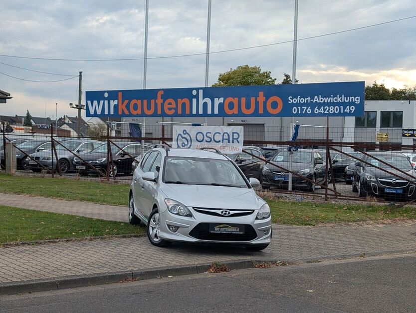 Hyundai i30 218.000 km 999 € Kempen 47906
