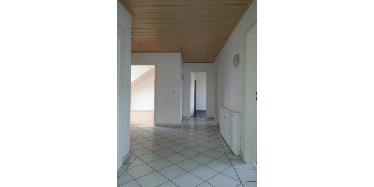 Mehrfamilienhaus, Wohnhaus Hallstadt - 9 Zimmer, 275 m&sup2;, 750.000&euro; | Angebot:27129784