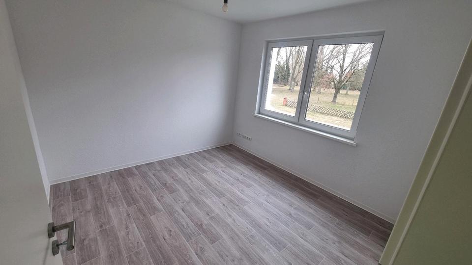 Doppelhaushälfte Plattenburg - 5 Zimmer, 115 m&sup2;, 1.050&euro; | Angebot:25872787