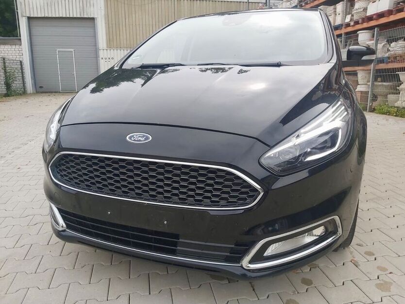 S-Max