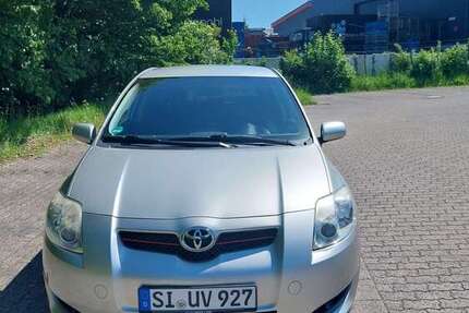 Toyota Auris 190.000 km 3.999 &euro; Würgendorf (Burbach) 57299