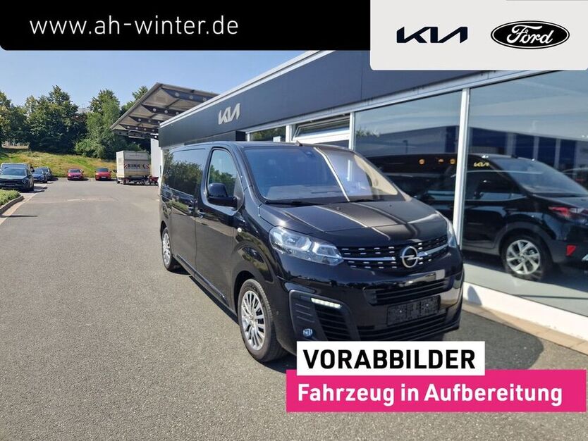 Zafira Life