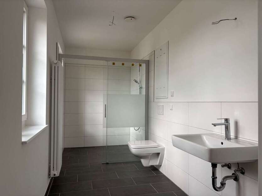 Wohnung zum Mieten in Leuna 303,18 € 51 m²