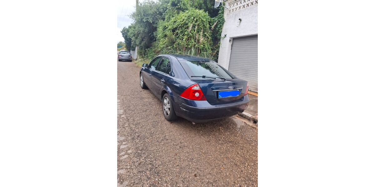 Ford Mondeo 185.000 km 2.400 &euro; bonn 53125